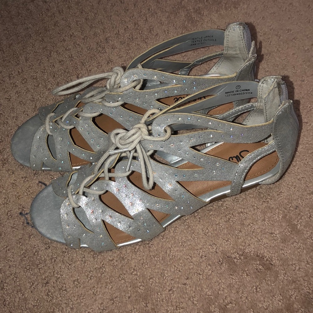 Sandals - Picture 2 of 2